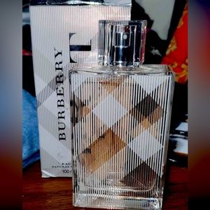 Burberry Brit “For Her” perfume